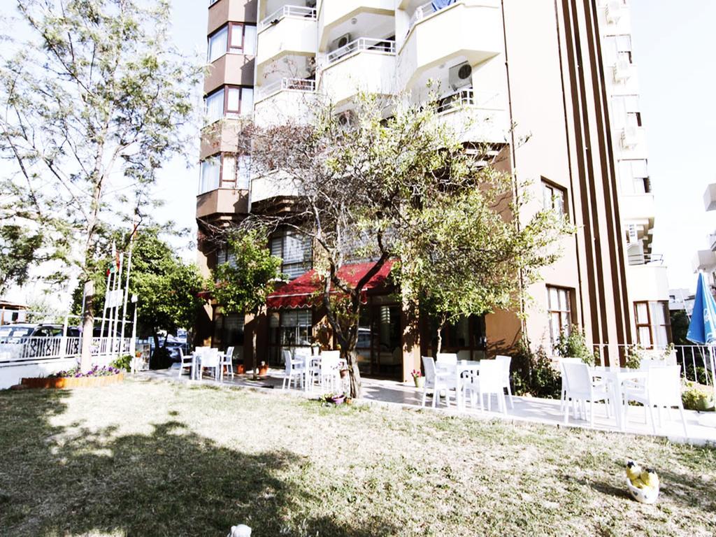 Grand Hotel Kurdoglu Kusadası Zewnętrze zdjęcie
