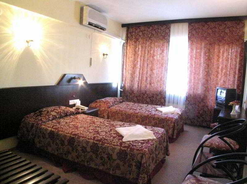Grand Hotel Kurdoglu Kusadası Zewnętrze zdjęcie